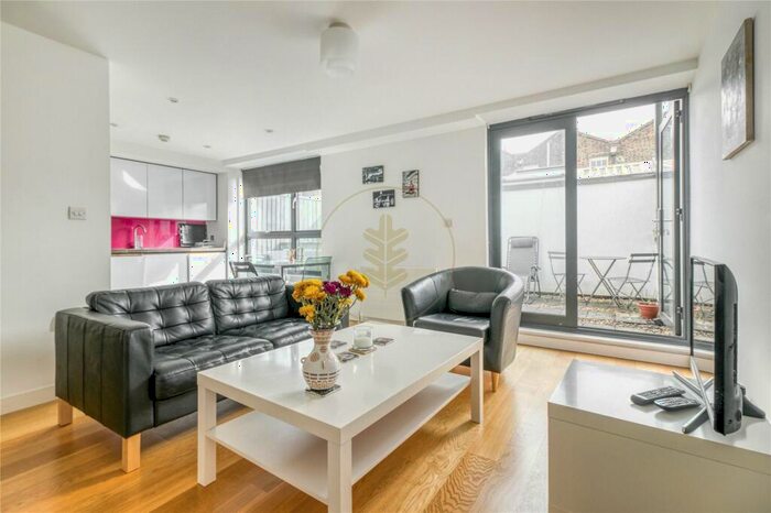 2 Bedroom Apartment To Rent In Harmood Grove, London, NW1