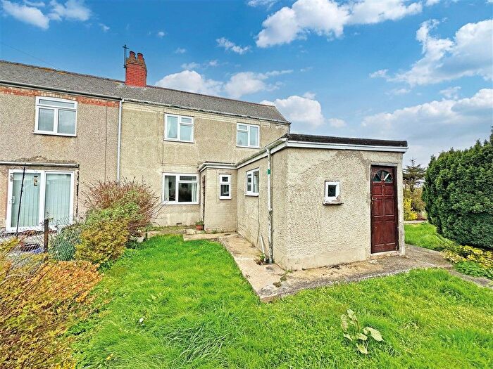 3 Bedroom Semi-Detached House For Sale In Skirth Road, Billinghay, Lincoln, LN4