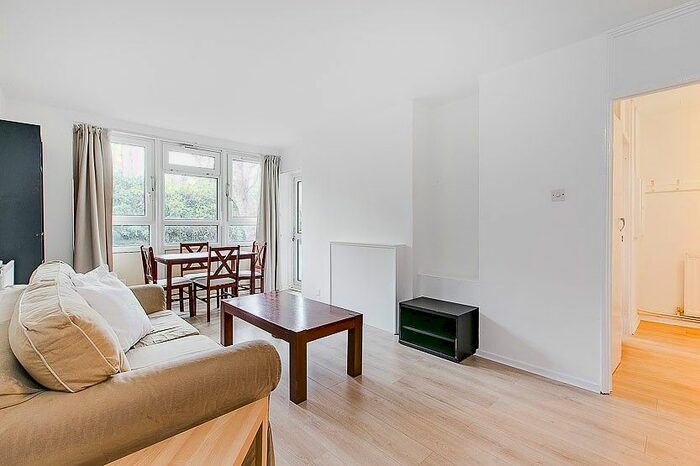 1 Bedroom Flat To Rent In Rosenau Road, London, SW11