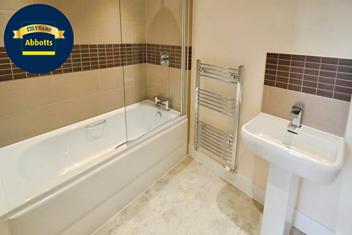 1 Bedroom Apartment To Rent In Chancellors Place, Broomfield Road, Chelmsford, CM1