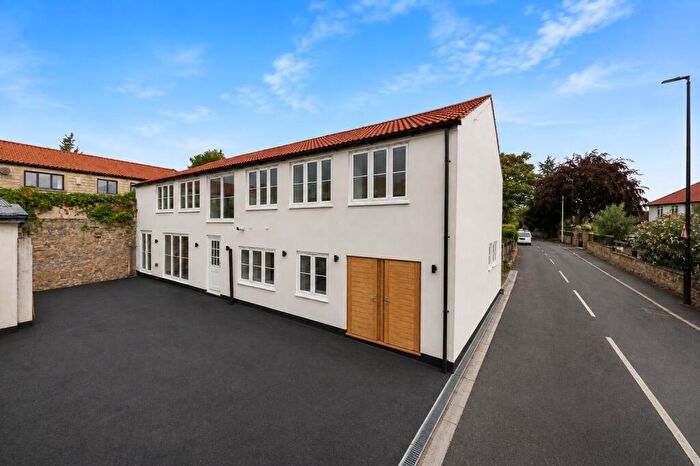 3 Bedroom Detached House To Rent In Potterton Lane, Barwick In Elmet, Leeds, LS15