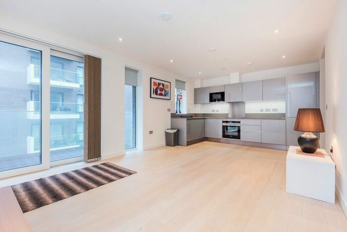 1 Bedroom Flat To Rent In Reminder Lane, Greenwich Peninsula, London, SE10