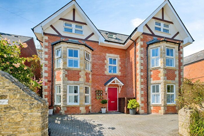 5 Bedroom Detached House For Sale In Locarno Road, Swanage, BH19