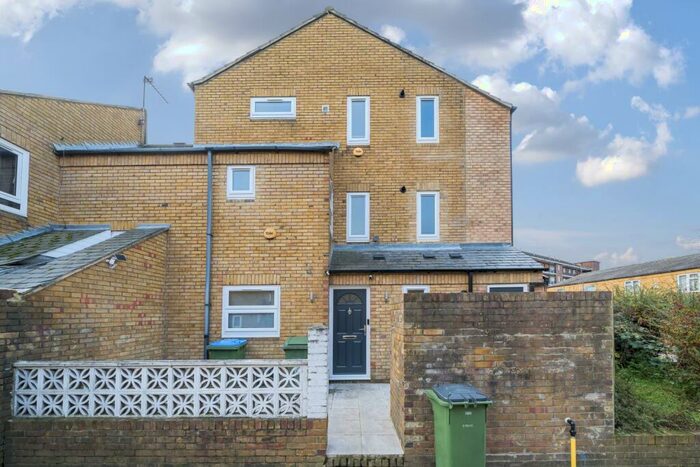 1 Bedroom Flat To Rent In Red Barracks Road Woolwich, SE18