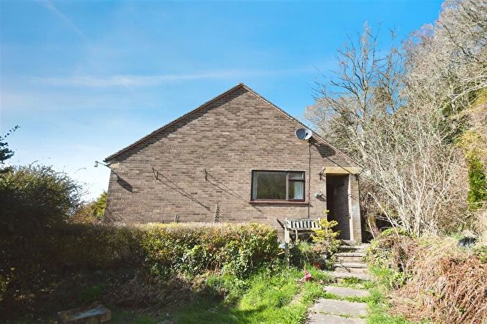 2 Bedroom Detached Bungalow For Sale In Hackney Road, Hackney, Matlock, DE4