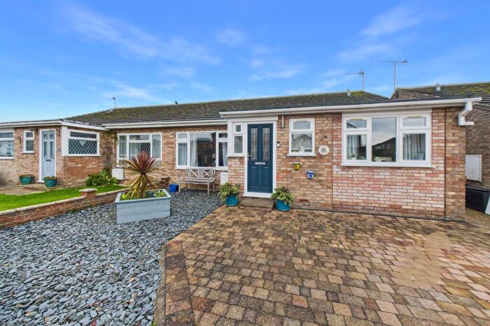 2 Bedroom Semi-Detached Bungalow For Sale In Garden Farm, West Mersea, Colchester, CO5