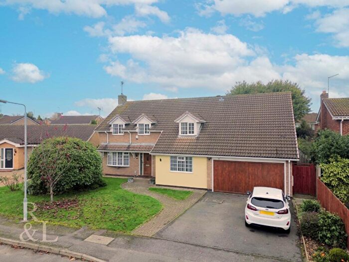 5 Bedroom Detached House For Sale In Hallfields, Edwalton, Nottingham, NG12
