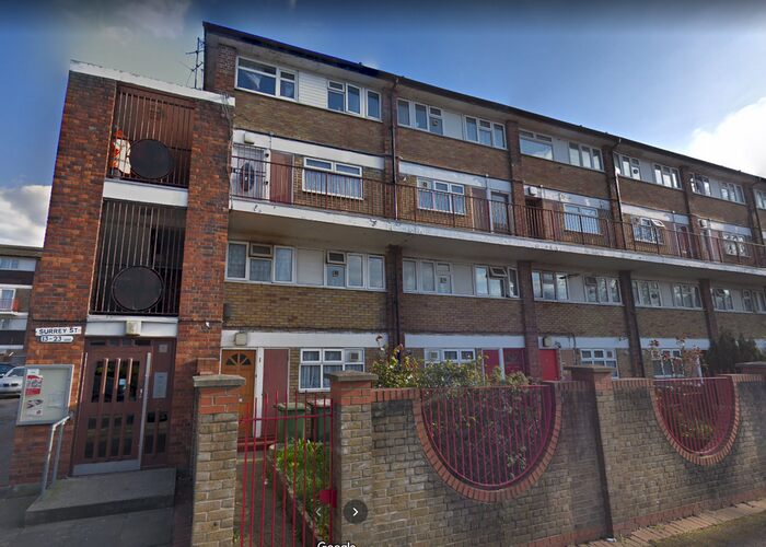 4 Bedroom Maisonette To Rent In Surrey Street, Plaistow, Eastham, E10