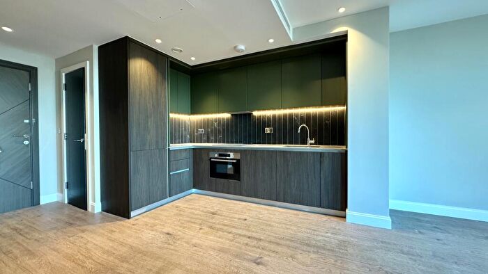 1 Bedroom Apartment To Rent In Oval Village, Gasholder Place, London, SE11