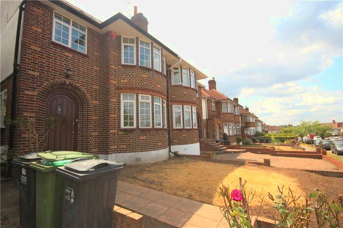 5 Bedroom Semi-Detached House To Rent In Christian Fields, Streatham, London, SW16