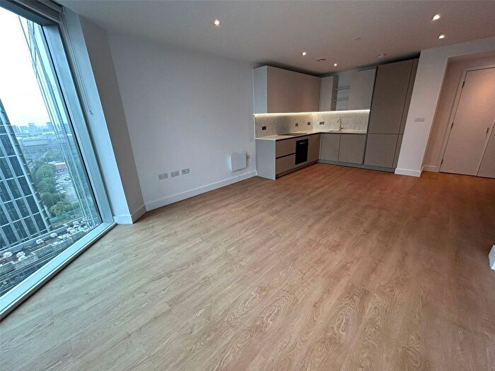 1 Bedroom Flat To Rent In Dantzic Street, Manchester, Greater Manchester, M4