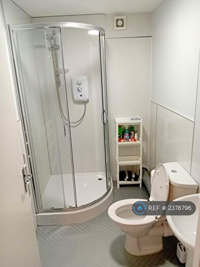 4 Bedroom Terraced House To Rent In Pooles Park, London, N4