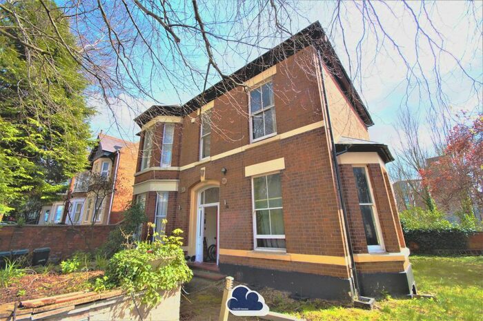 6 Bedroom Detached House To Rent In Middleborough Road, Coventry, CV1