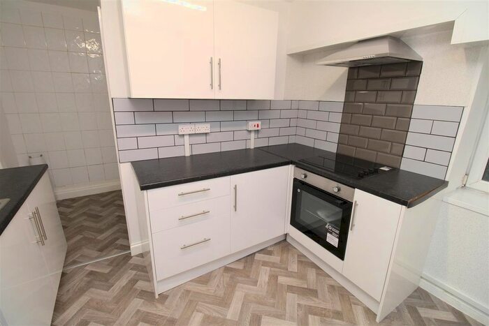 3 Bedroom Property To Rent In Duffryn Street, Ferndale, CF43