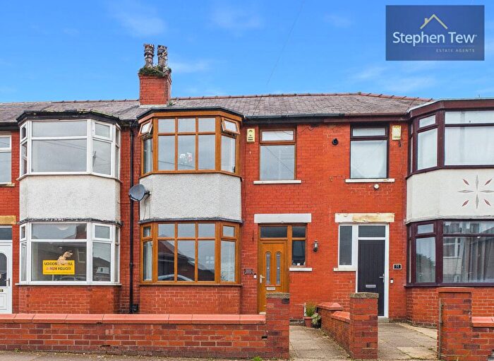 4 Bedroom Terraced House For Sale In Torquay Avenue, Blackpool, FY3