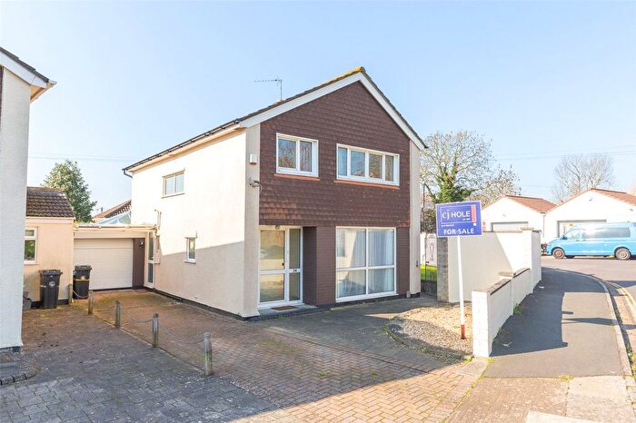 3 Bedroom Detached House For Sale In Russell Grove, Bristol, BS6