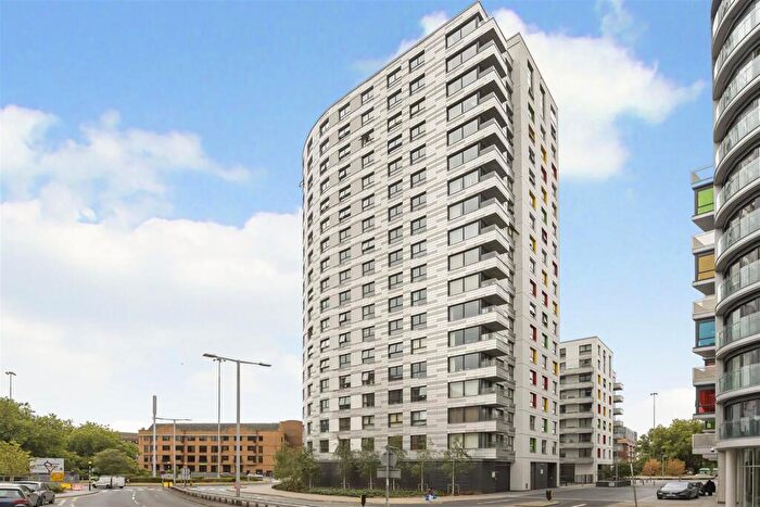 2 Bedroom Apartment For Sale In Alfred Street, Reading, RG1