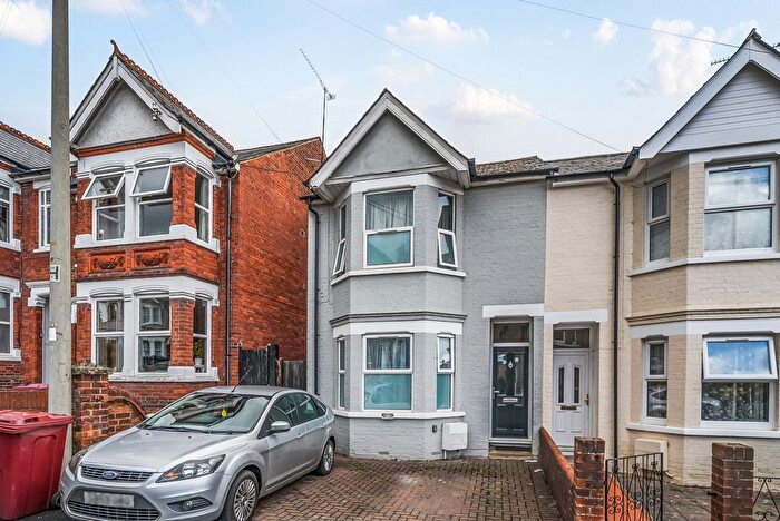 5 Bedroom Semi-Detached House For Sale In Lorne Street, Reading, Berkshire, RG1