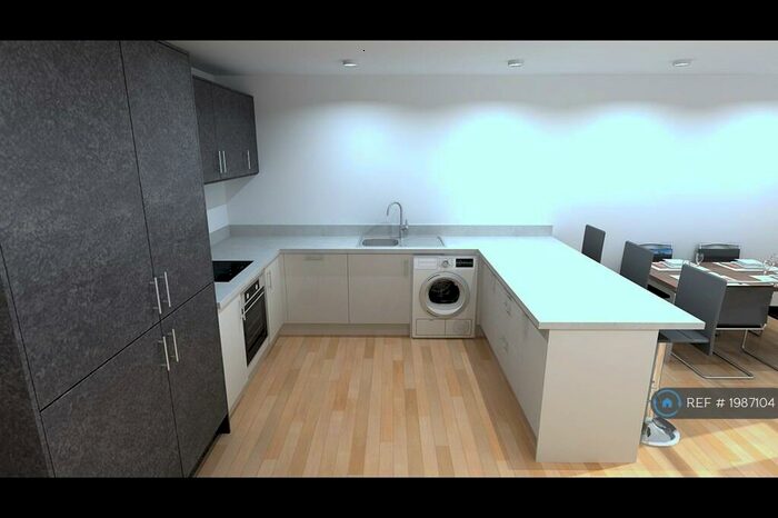 2 Bedroom Flat To Rent In Silver Birch Apartments, Exmouth, EX8
