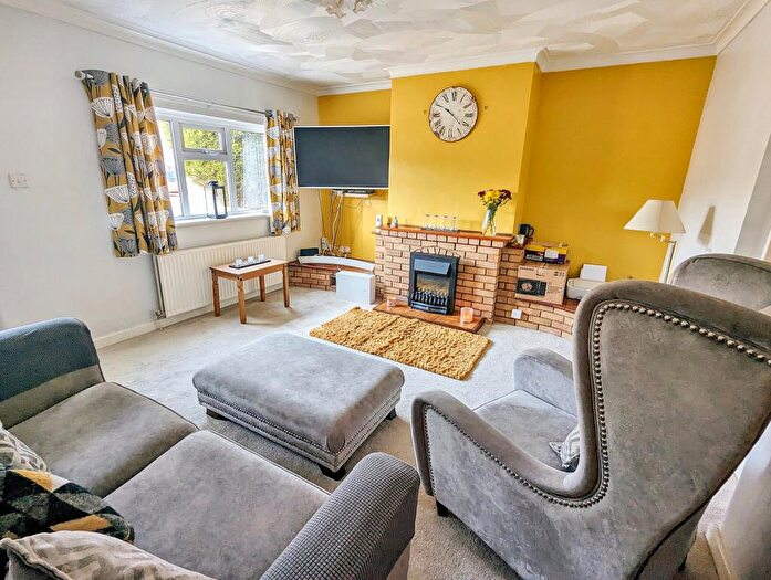2 Bedroom Detached House For Sale In Cemetery Road, Whittlesey, Peterborough, Cambridgeshire, PE7