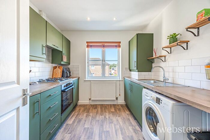 2 Bedroom Flat For Sale In Whitworth Court, Norwich, NR6