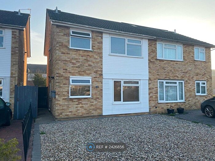 3 Bedroom Semi-Detached House To Rent In Norbury Close, Colchester, CO6