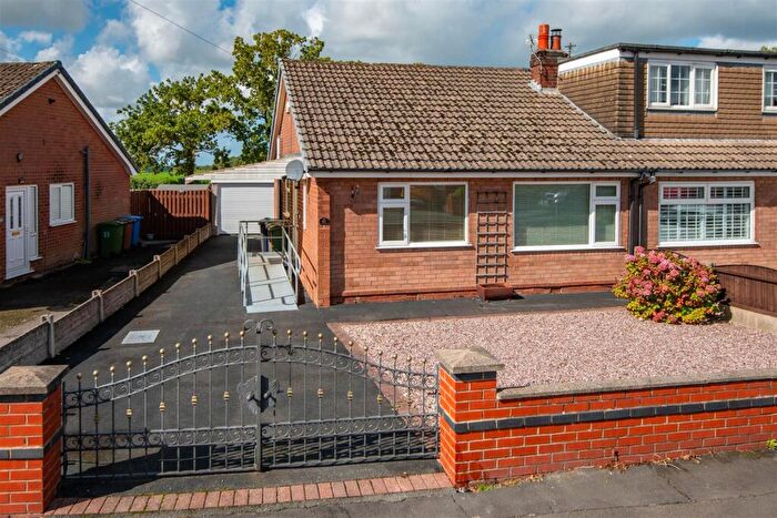 2 Bedroom Semi-Detached Bungalow For Sale In Cedar Avenue, Euxton, Chorley, PR7
