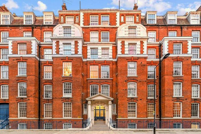 1 Bedroom Flat To Rent In Hunter Street, London, WC1N