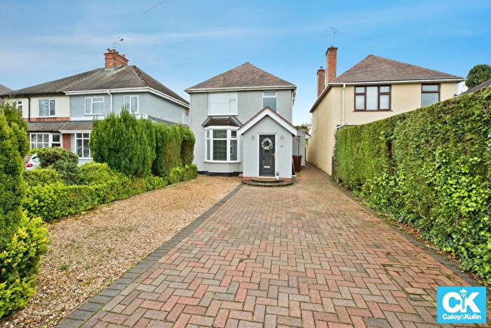 3 Bedroom Detached House For Sale In Silkmore Lane, Stafford, ST17