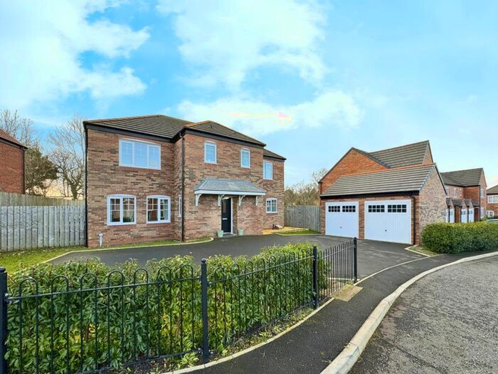 4 Bedroom Detached House For Sale In Trafalgar Close, Morpeth, NE61