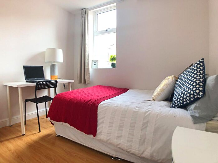 5 Bedroom Maisonette To Rent In Bed Rutland Road, West Bridgford, Nottingham, NG2