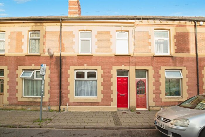 3 Bedroom Terraced House For Sale In Allerton Street, Cardiff, CF11