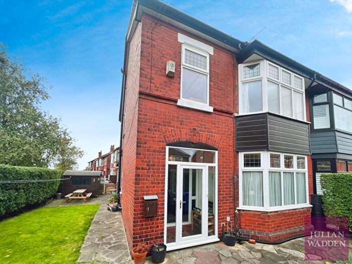 3 Bedroom Semi-Detached House For Sale In Windmill Lane, Reddish, Stockport, SK5