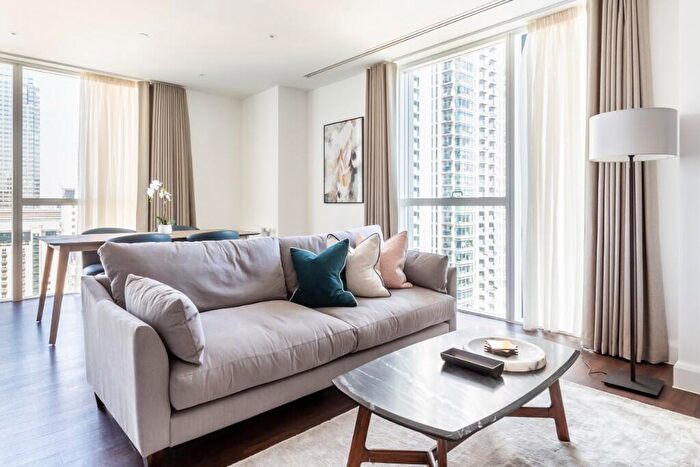 2 Bedroom Apartment To Rent In Harbour Way, London, E14