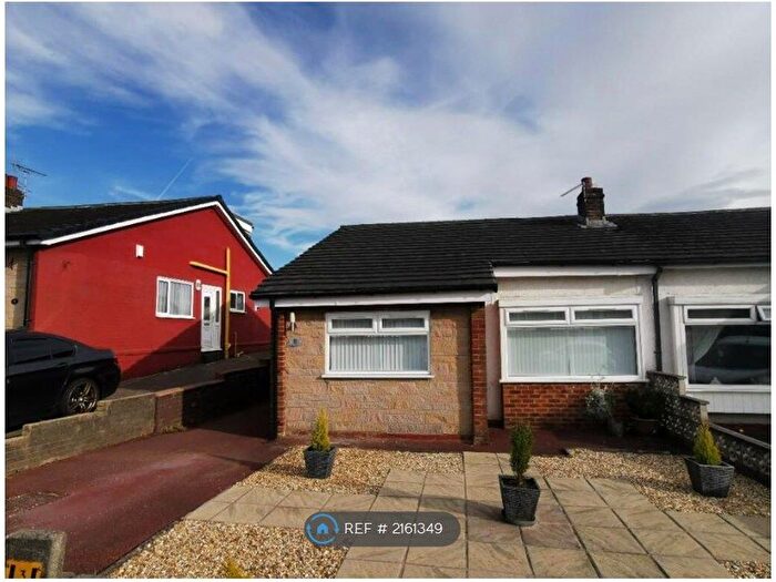 3 Bedroom Bungalow To Rent In Oban Crescent, Preston, PR1