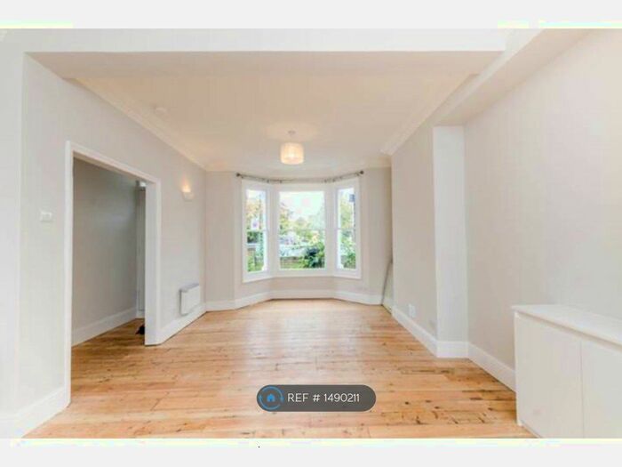 3 Bedroom Terraced House To Rent In Somerset Road, London, W4