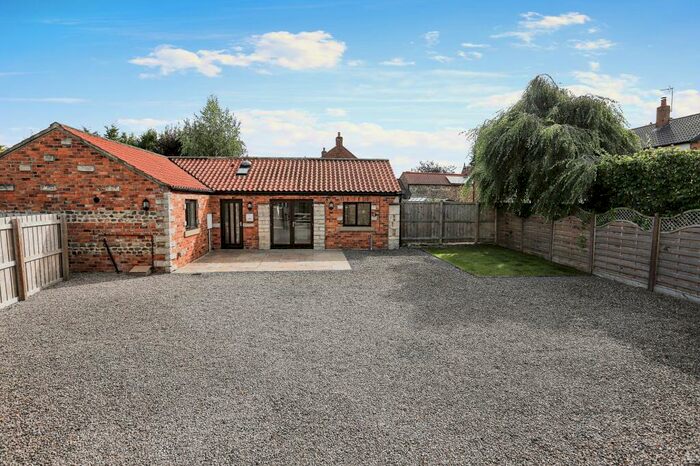 3 Bedroom Bungalow For Sale In Hungate, Bishop Monkton, Harrogate, HG3