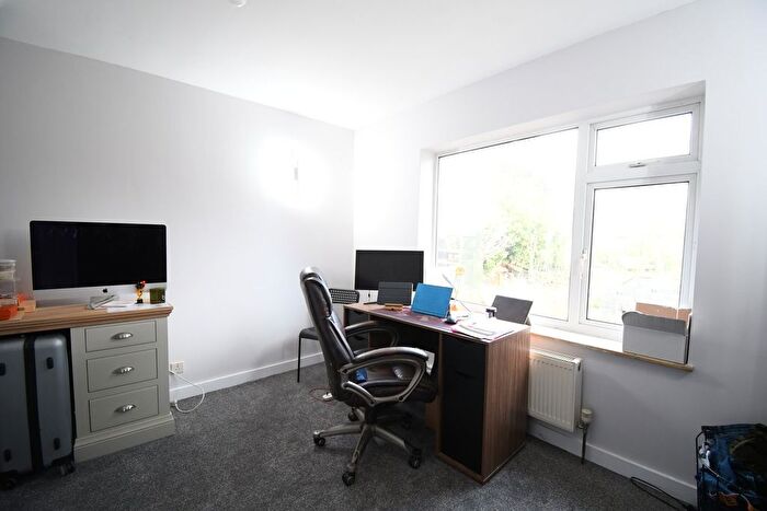 2 Bedroom Bungalow For Sale In King Street, Kempston, Bedford, MK42