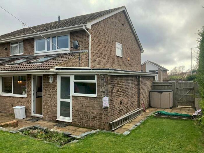 4 Bedroom Semi-Detached House To Rent In Oakhurst Close, Hastings, East Sussex, TN34