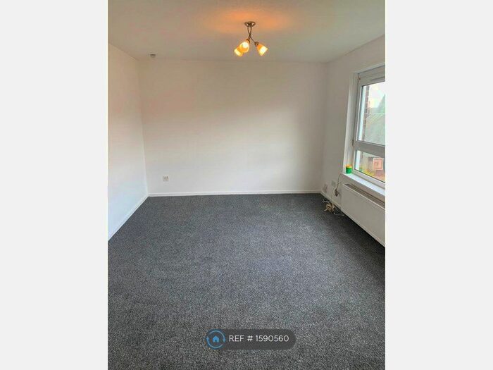 1 Bedroom Flat To Rent In George Court, Hamilton, ML3