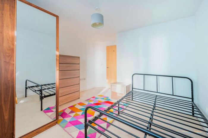 1 Bedroom Flat To Rent In Seren Park Gardens, Blackheath, London, SE3