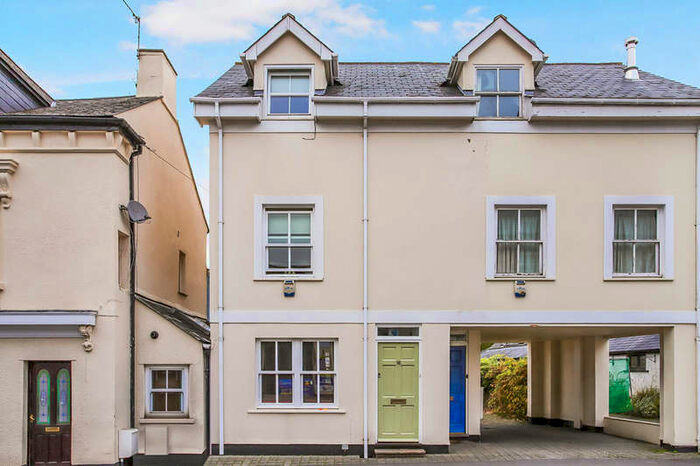 3 Bedroom Semi-Detached House For Sale In Ford Street, Moretonhampstead, TQ13