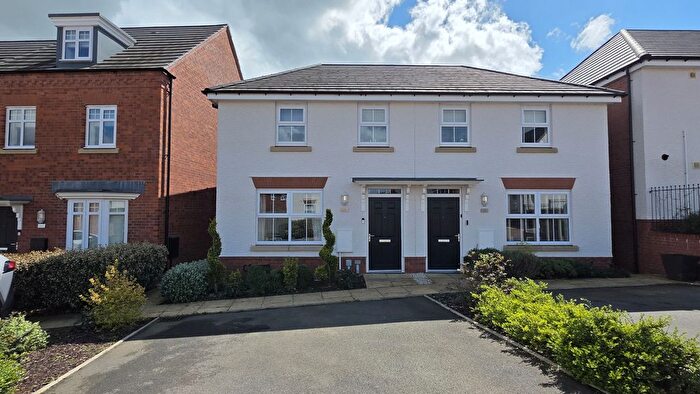 3 Bedroom Semi Detached House For Sale In Ropeway, Bishops Itchington, CV47