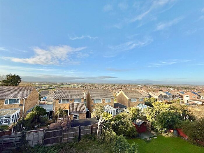 3 Bedroom Link Detached House For Sale In Vanguard Avenue, Littlesea, Weymouth, Dorset, DT4