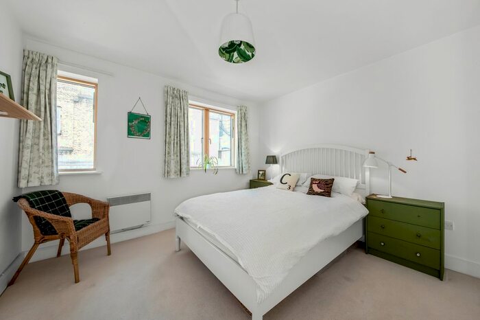 1 Bedroom Flat For Sale In Pipers House, Greenwich, SE10