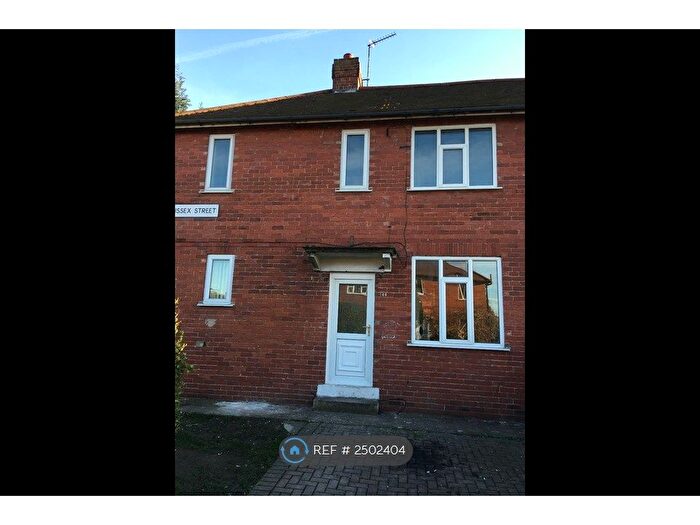 3 Bedroom Semi-Detached House To Rent In Sussex Street, Doncaster, DN4