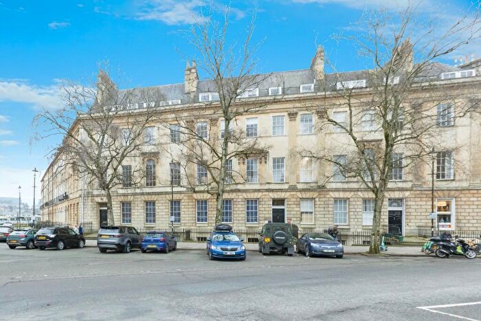 1 Bedroom Flat To Rent In Laura Place, Bath, Somerset, BA2