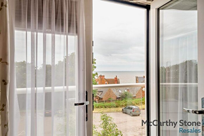 1 Bedroom Apartment For Sale In Hamon Court, St. Edmunds Terrace, Hunstanton, PE36