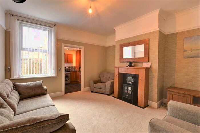 2 Bedroom Flat To Rent In Hotspur Street, Heaton, Newcastle Upon Tyne, NE6
