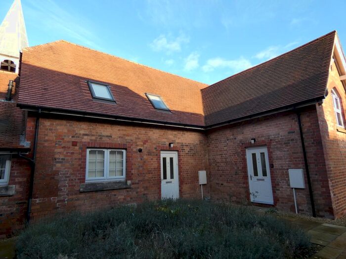 2 Bedroom Mews To Rent In Stretton Court, Wrekin Road, Wellington, TF1